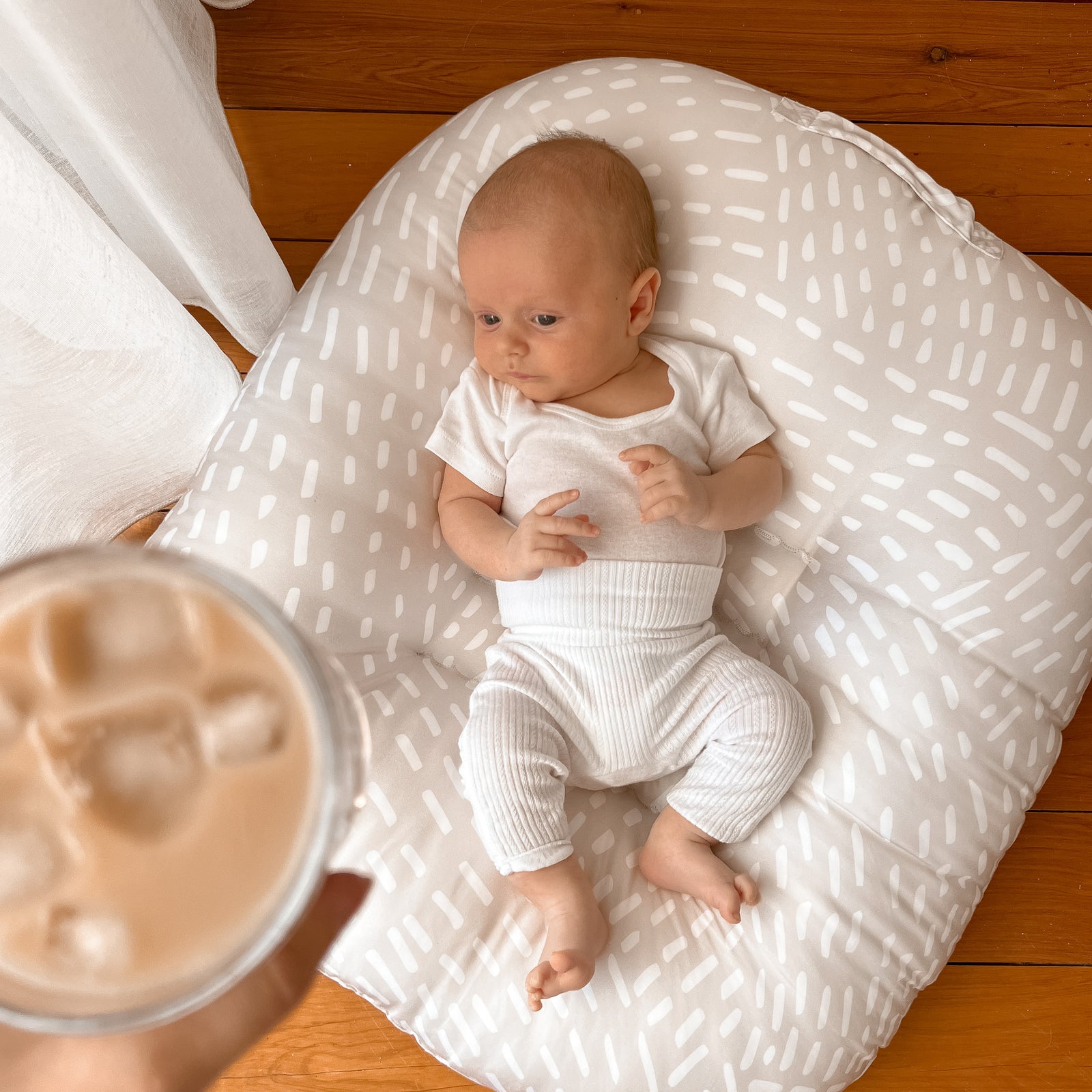 Why use a Baby Lounger 30 Clever Ways to Use One Cushii